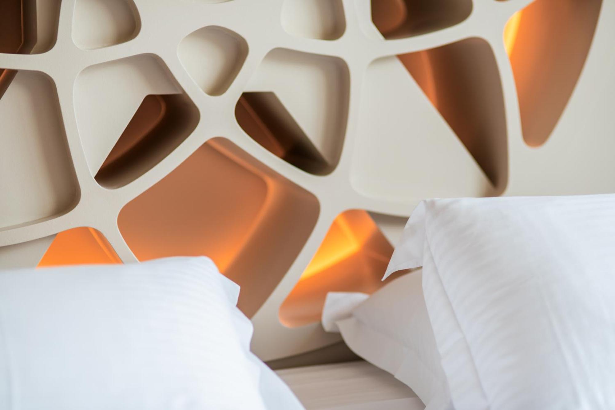 Oniros Residences ソウダ エクステリア 写真