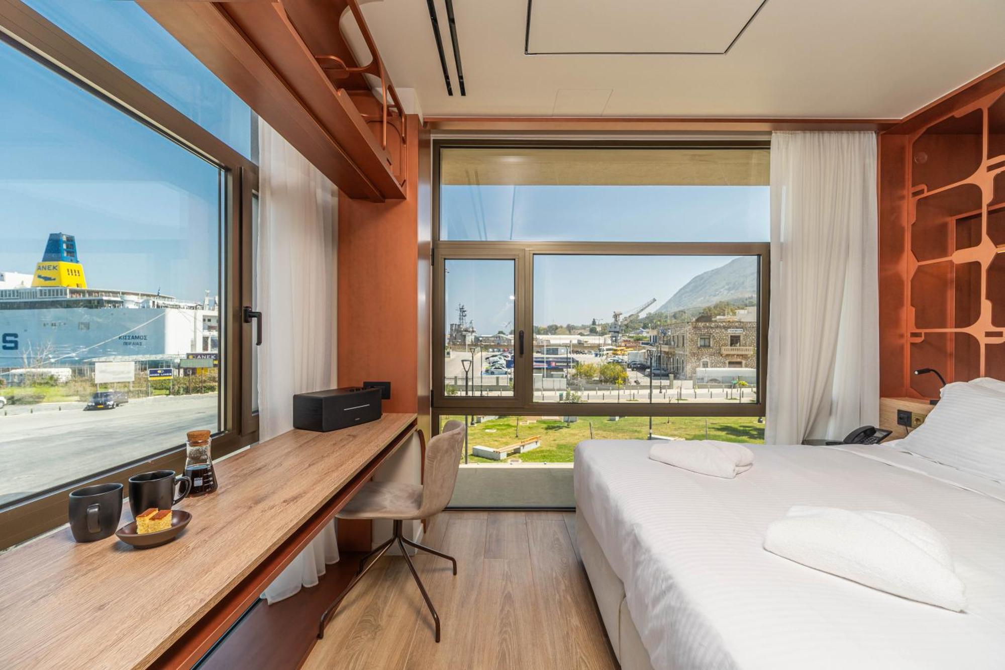 Oniros Residences ソウダ エクステリア 写真