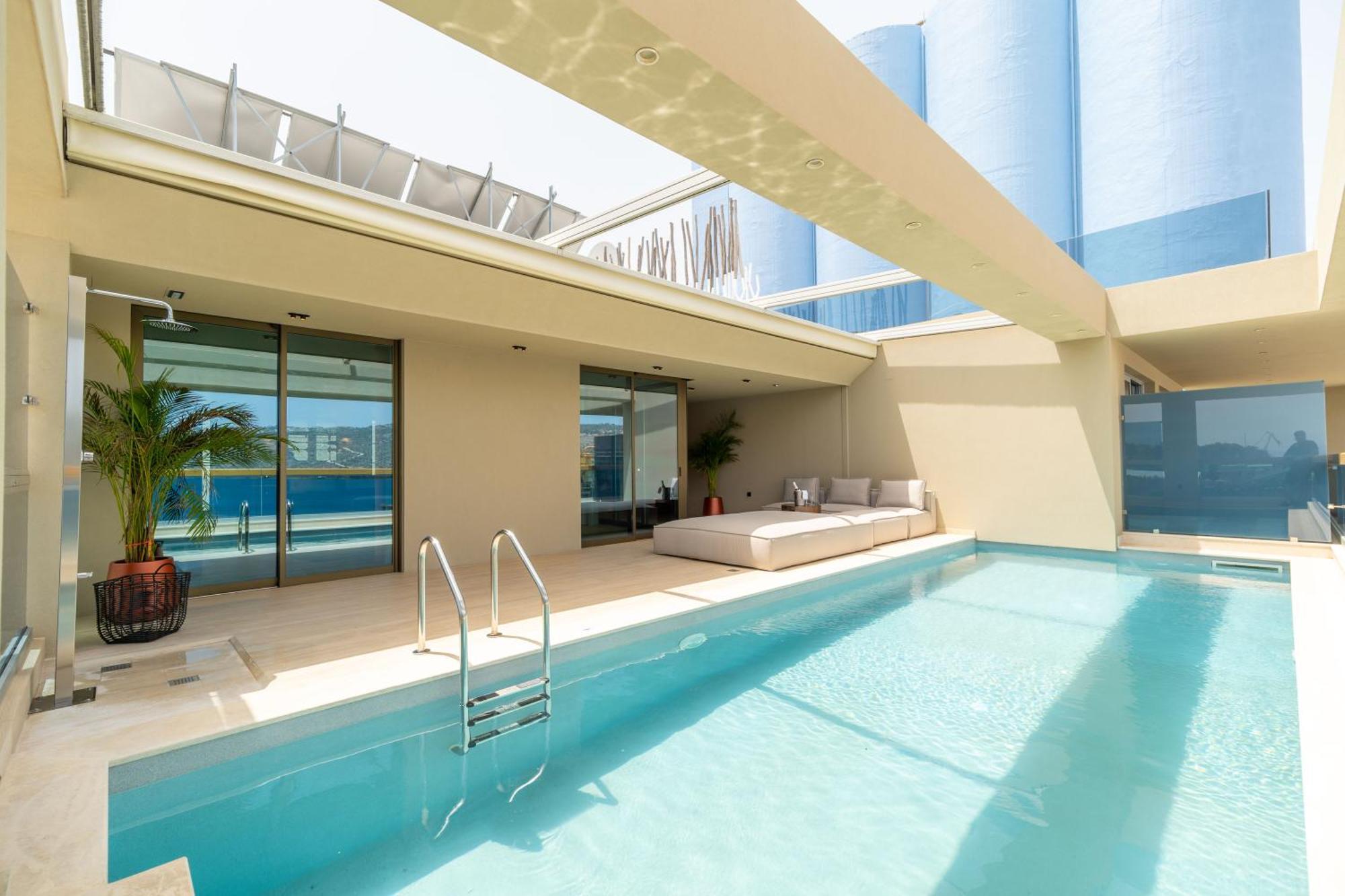 Oniros Residences ソウダ エクステリア 写真