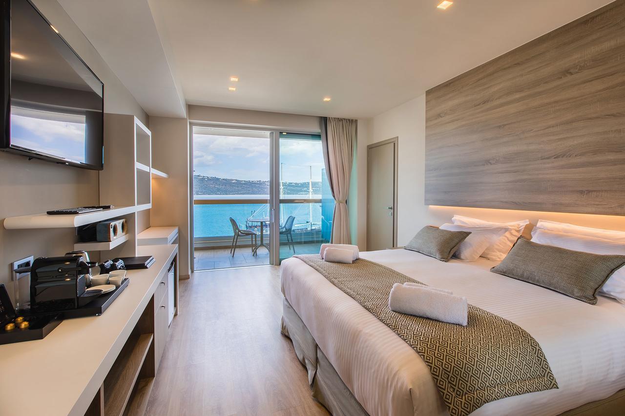 Oniros Residences ソウダ エクステリア 写真